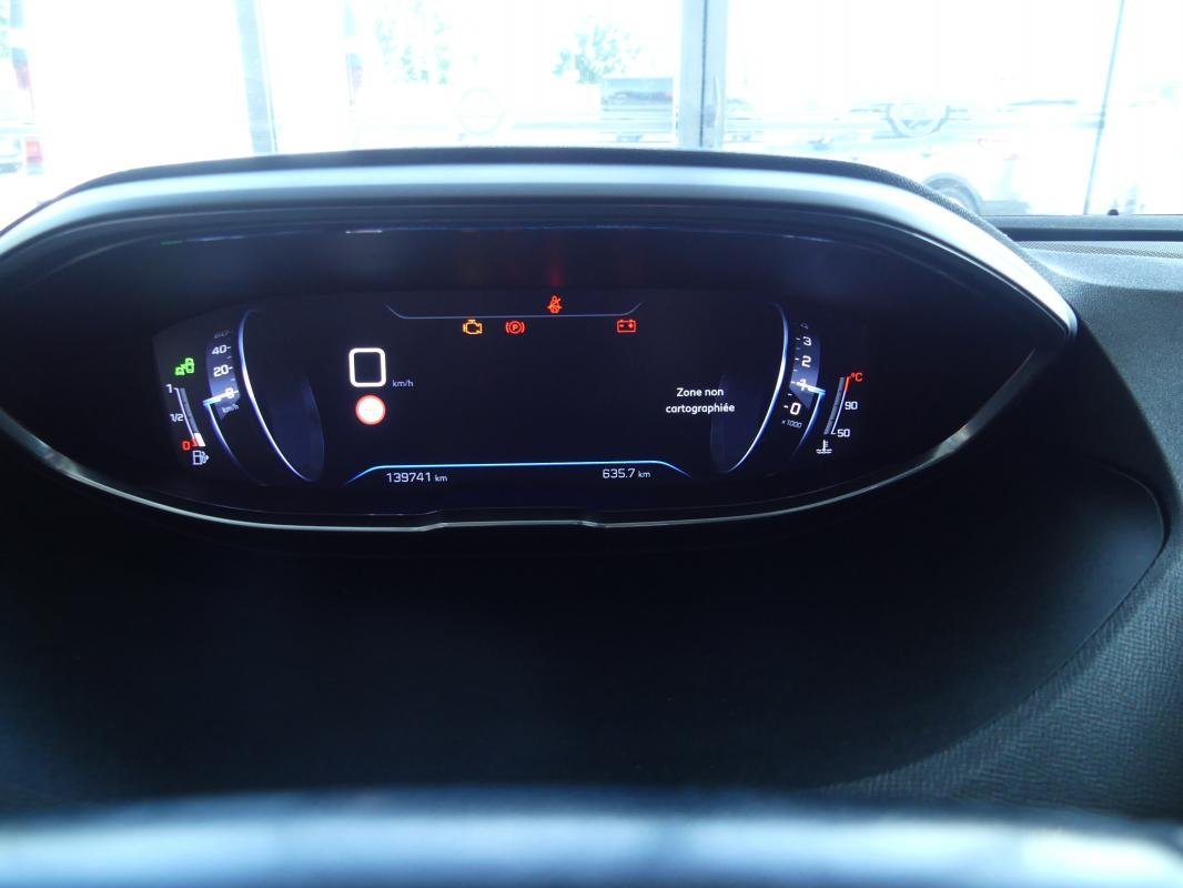 Peugeot 3008 - Photo 11