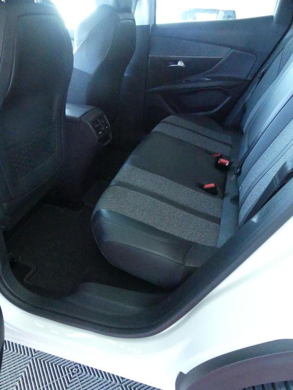 Peugeot 3008 - Photo 12