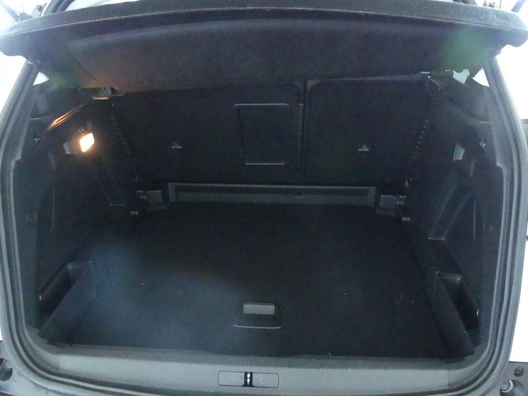 Peugeot 3008 - Photo 6