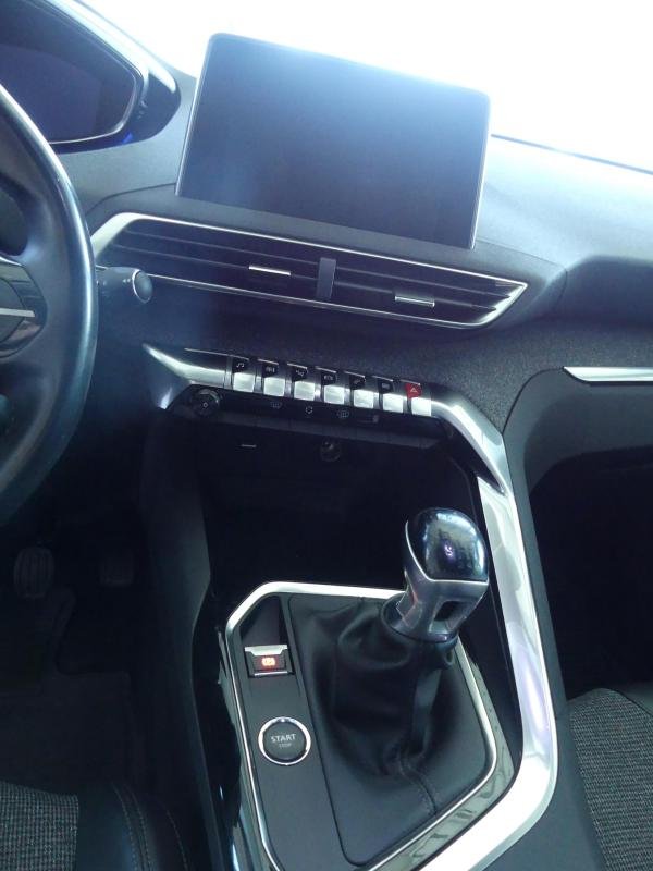 Peugeot 3008 - Photo 9