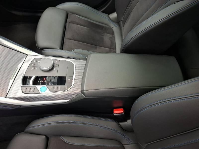 BMW i4 - Photo 21