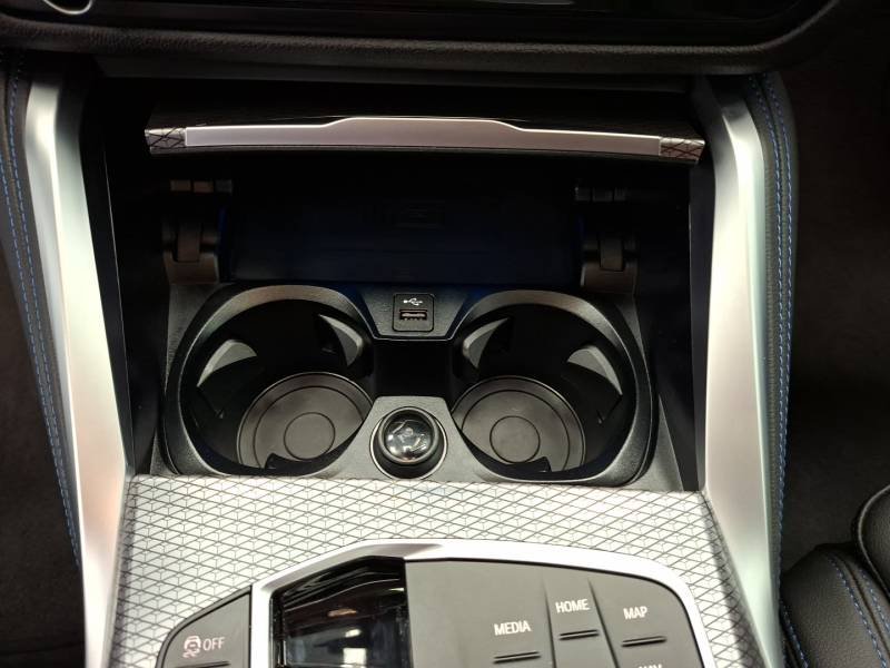 BMW i4 - Photo 24