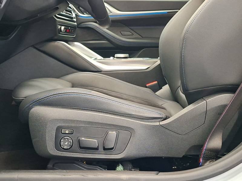 BMW i4 - Photo 29