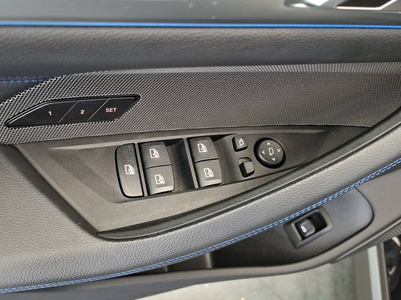 BMW i4 - Photo 30