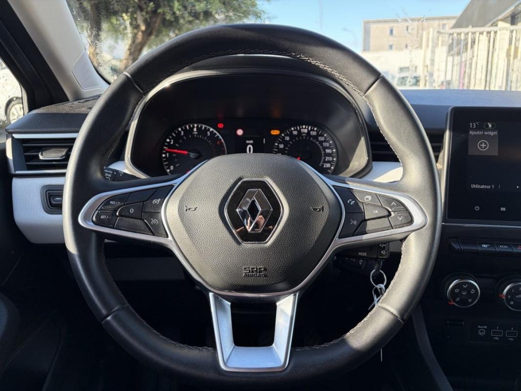 Renault Clio - Photo 22