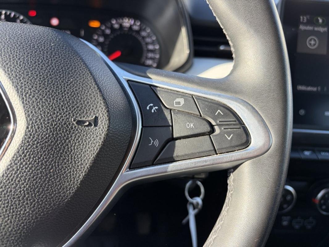 Renault Clio - Photo 23