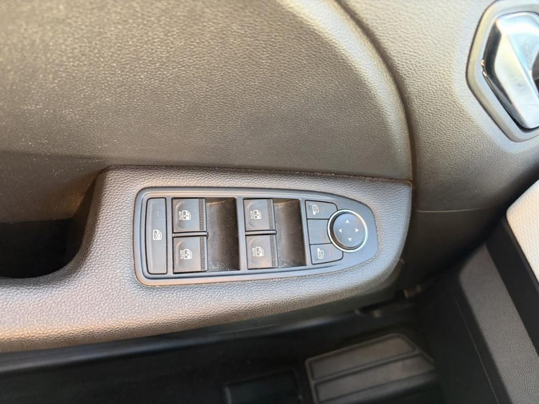 Renault Clio - Photo 28