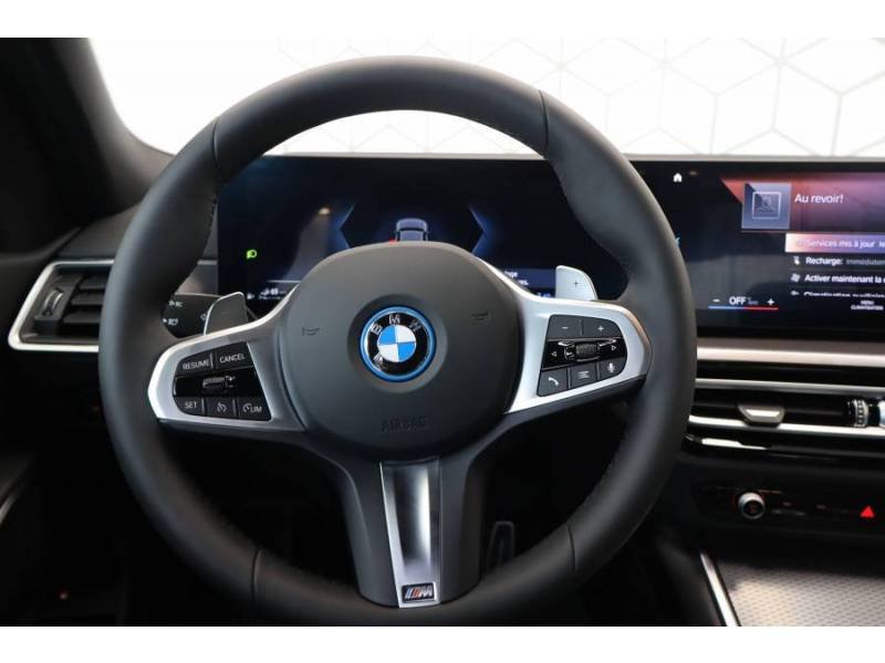 BMW Série 3 - Photo 14