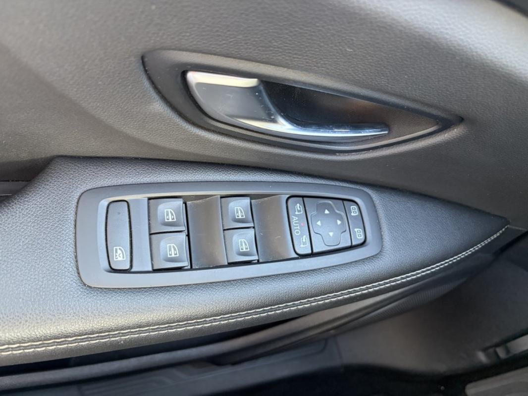 Renault Grand Scénic - Photo 22