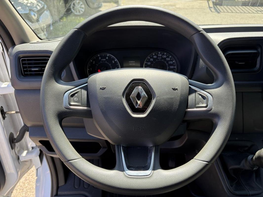 Renault Master - Photo 18