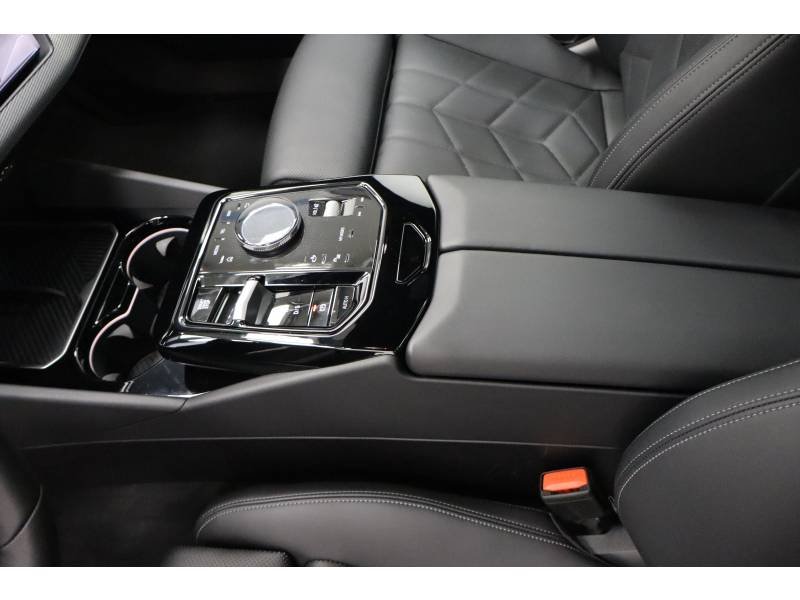 BMW Série 5 - Photo 23