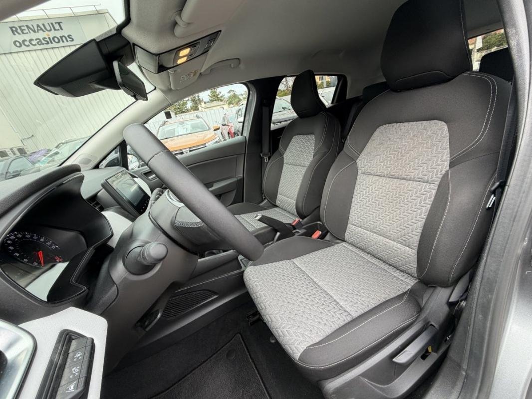 Renault Clio - Photo 18