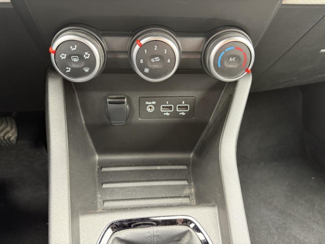 Renault Clio - Photo 36