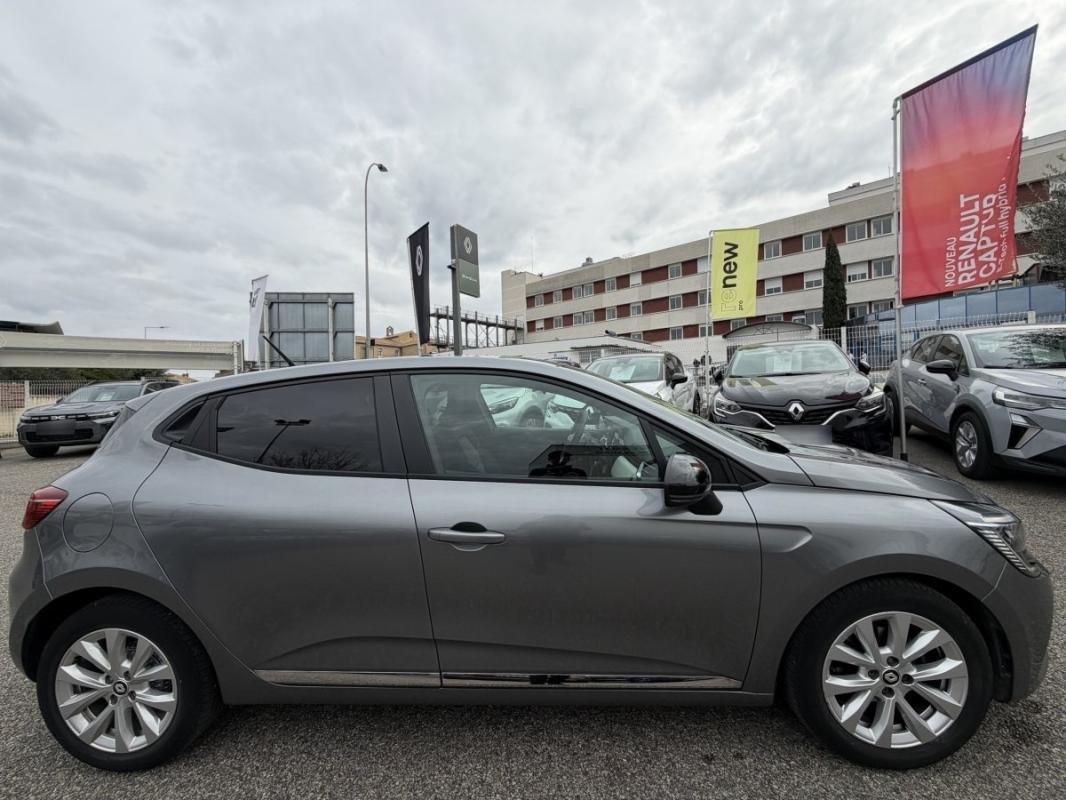 Renault Clio - Photo 8