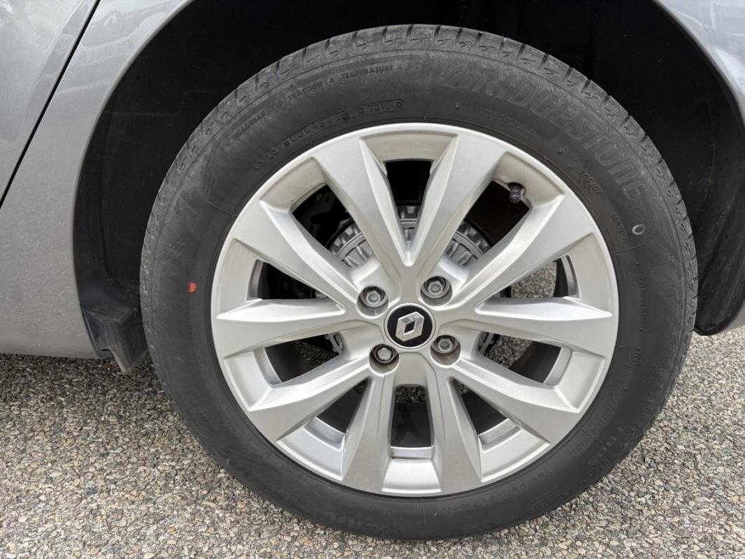 Renault Clio - Photo 9