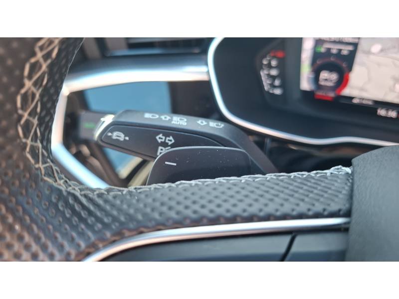 Audi Q3 - Photo 26
