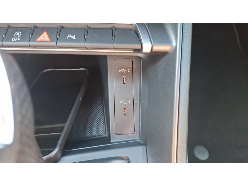 Audi Q3 - Photo 30