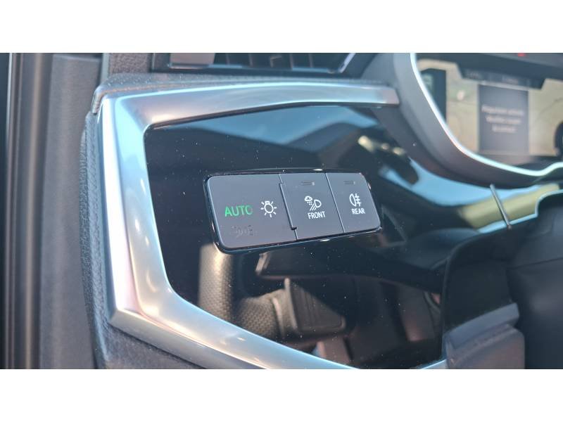 Audi Q3 - Photo 40