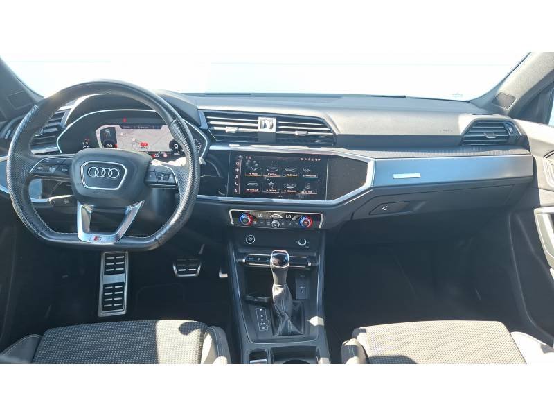 Audi Q3 - Photo 10
