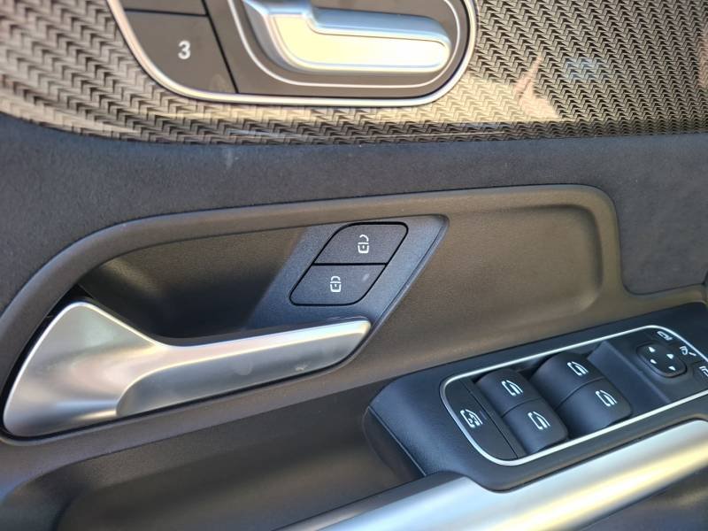Mercedes Gla - Photo 30