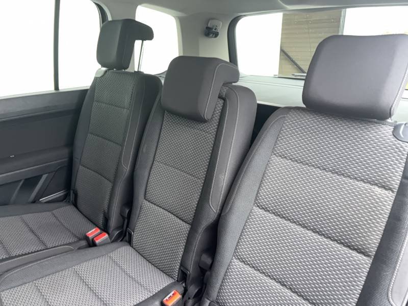 Volkswagen Touran - Photo 17