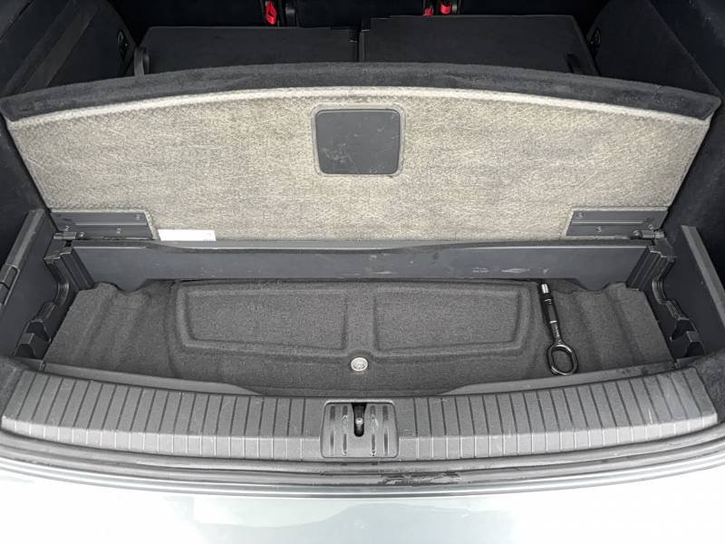 Volkswagen Touran - Photo 20