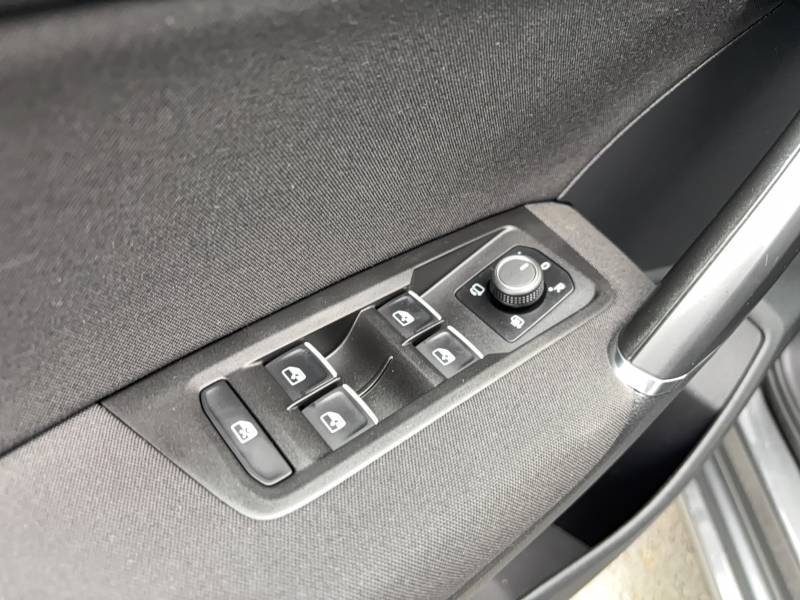 Volkswagen Touran - Photo 29