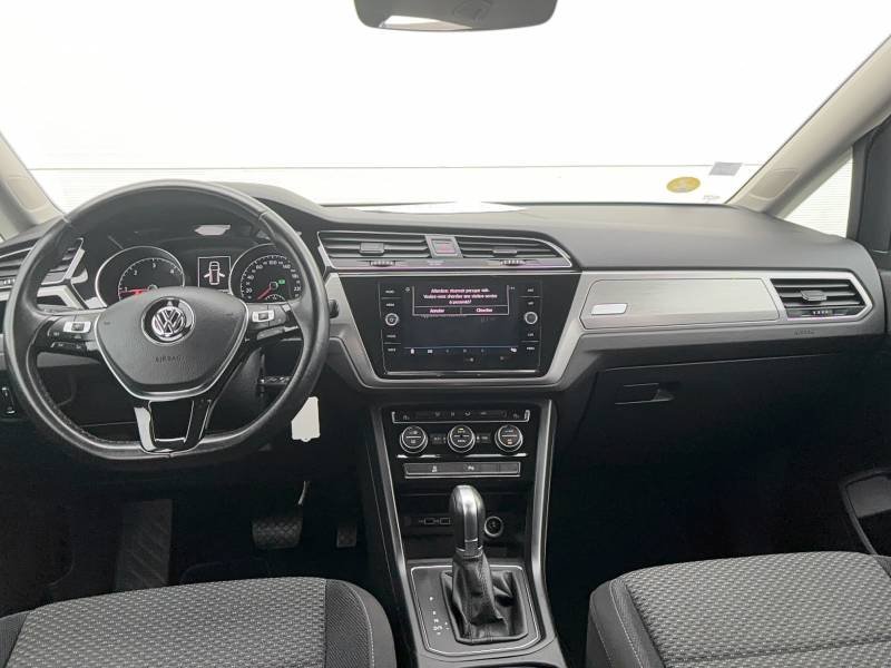 Volkswagen Touran - Photo 10