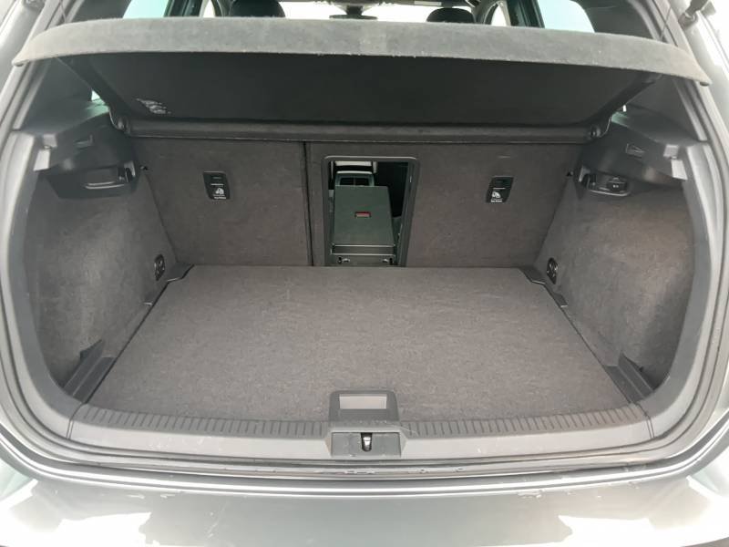 Volkswagen Golf - Photo 22