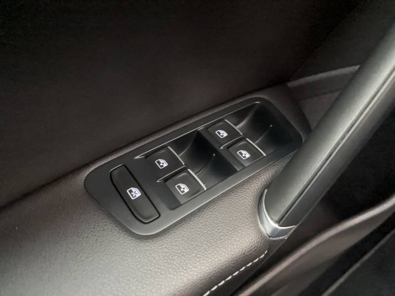 Volkswagen Golf - Photo 27