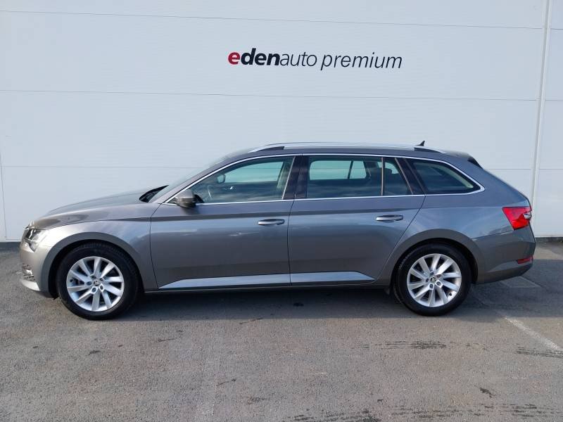 Skoda Superb - Photo 2