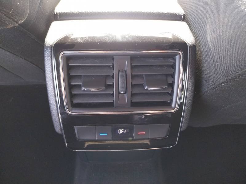 Skoda Superb - Photo 28
