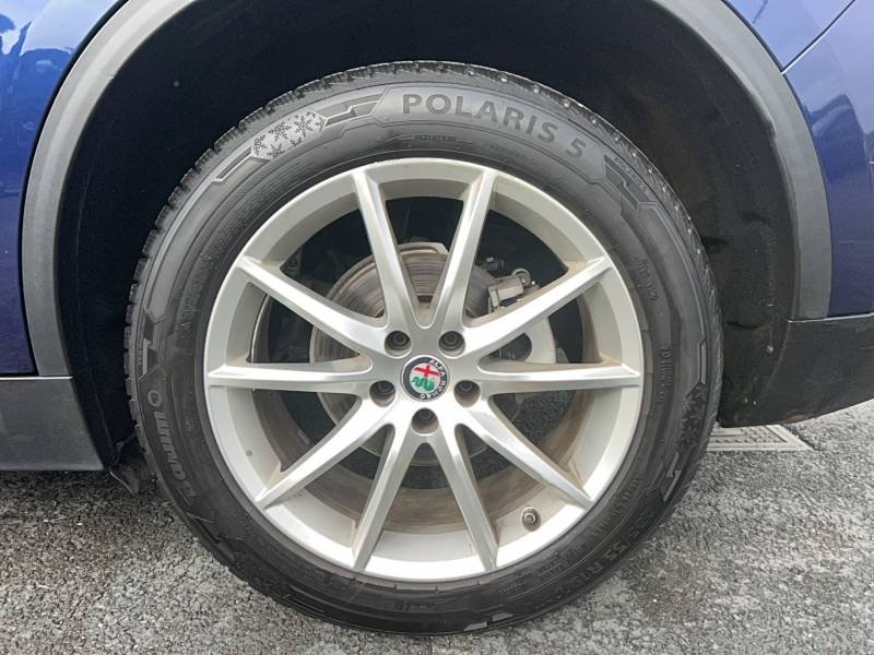 Alfa Romeo Stelvio - Photo 17