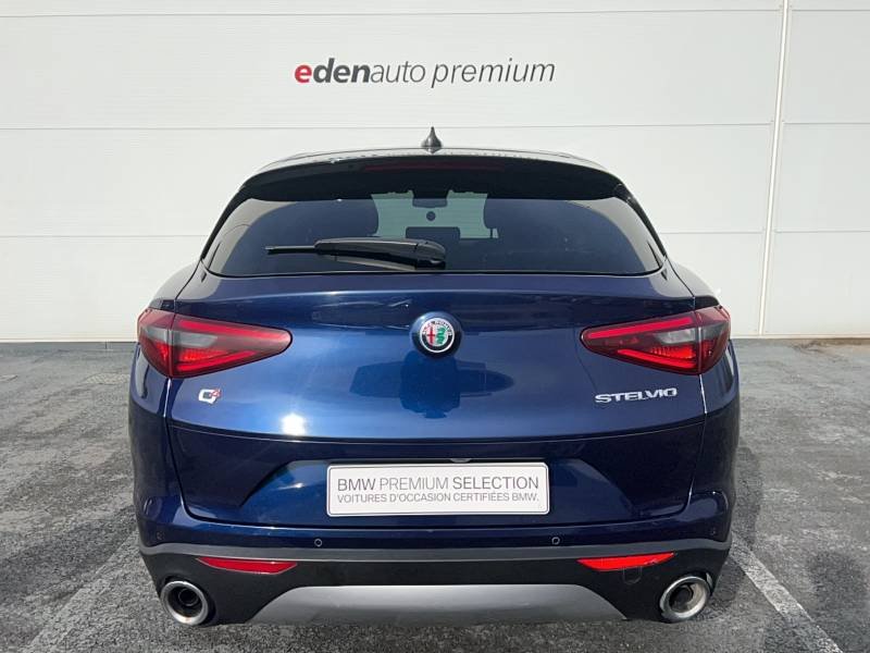 Alfa Romeo Stelvio - Photo 4