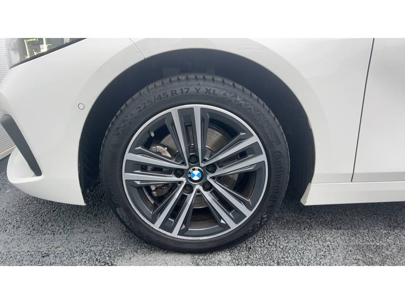 BMW Série 1 - Photo 41