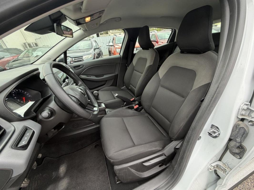 Renault Clio - Photo 16