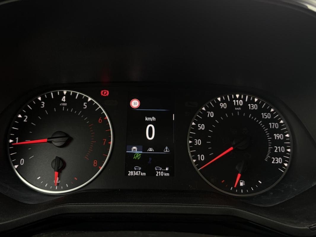 Renault Clio - Photo 24