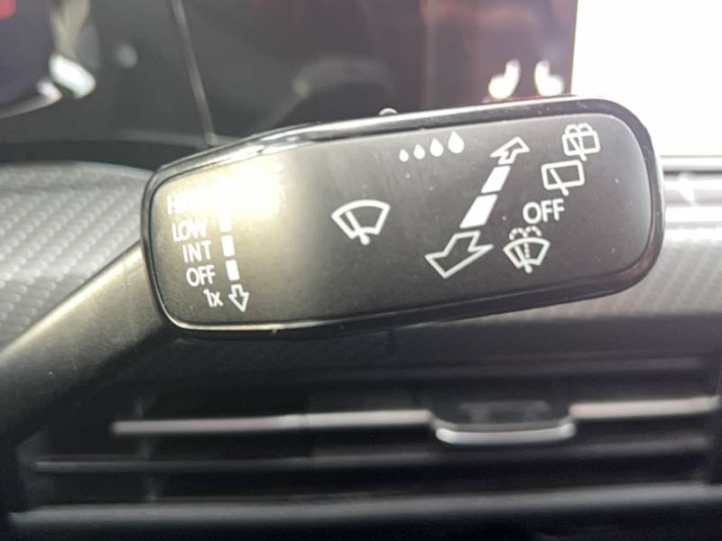 Volkswagen Golf - Photo 19