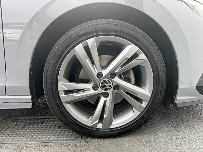 Volkswagen Golf - Photo 28
