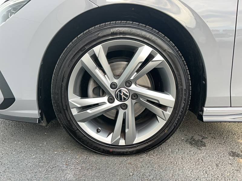 Volkswagen Golf - Photo 29