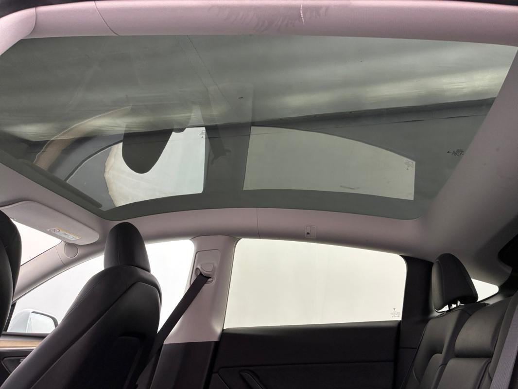 Tesla Model Y - Photo 18