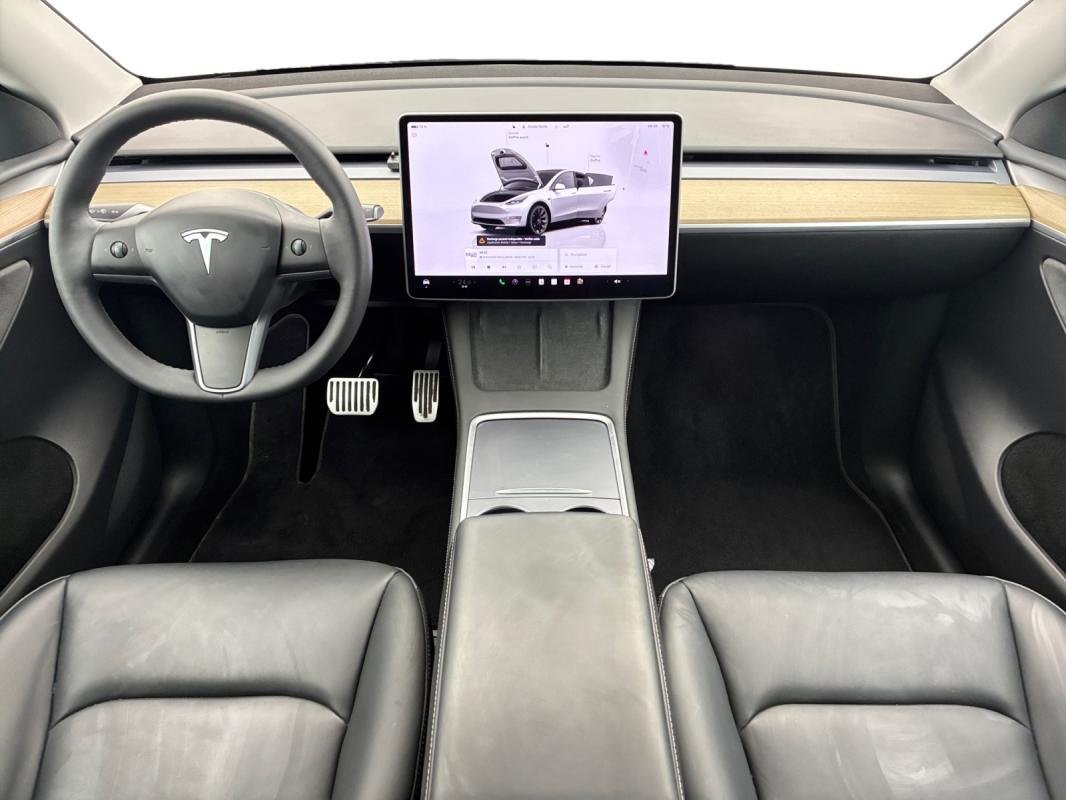 Tesla Model Y - Photo 10