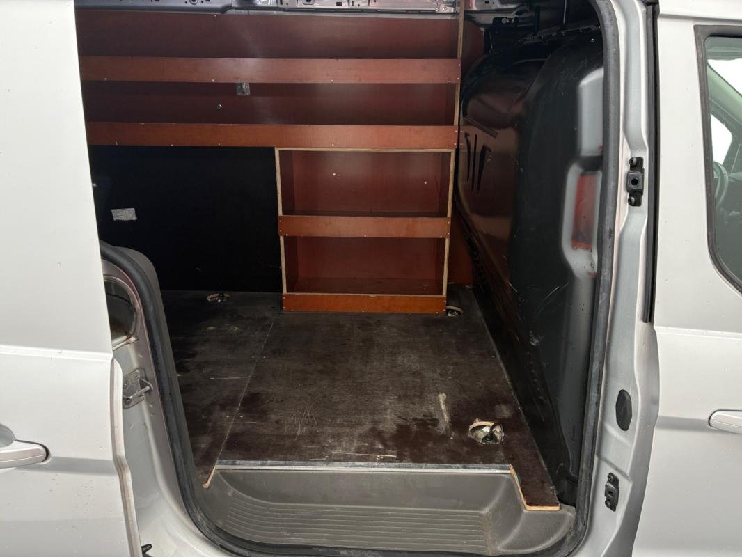 Ford Transit Connect - Photo 14