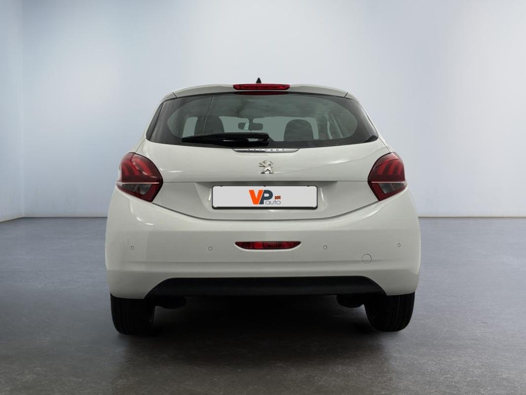 Peugeot 208 affaire - Photo 4