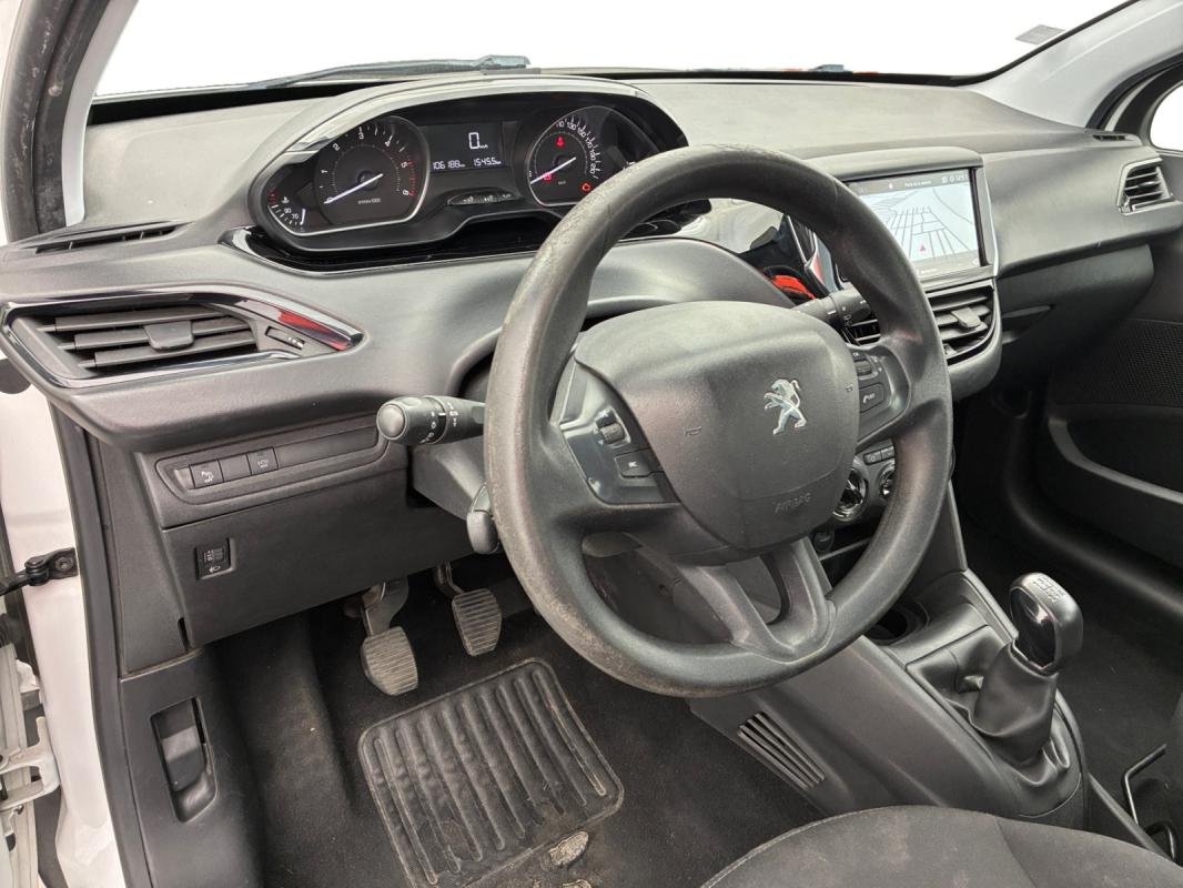 Peugeot 208 affaire - Photo 10