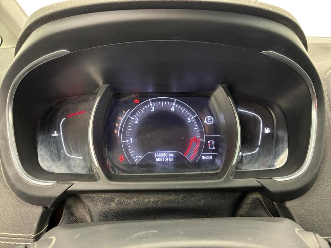 Renault Scénic - Photo 12