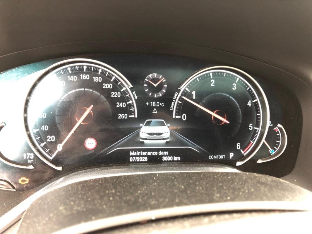 BMW Série 7 - Photo 12