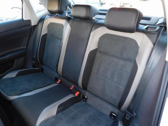 Volkswagen Polo - Photo 16