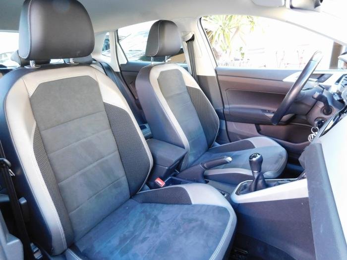 Volkswagen Polo - Photo 18