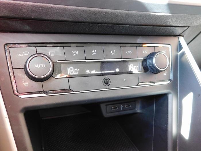 Volkswagen Polo - Photo 20